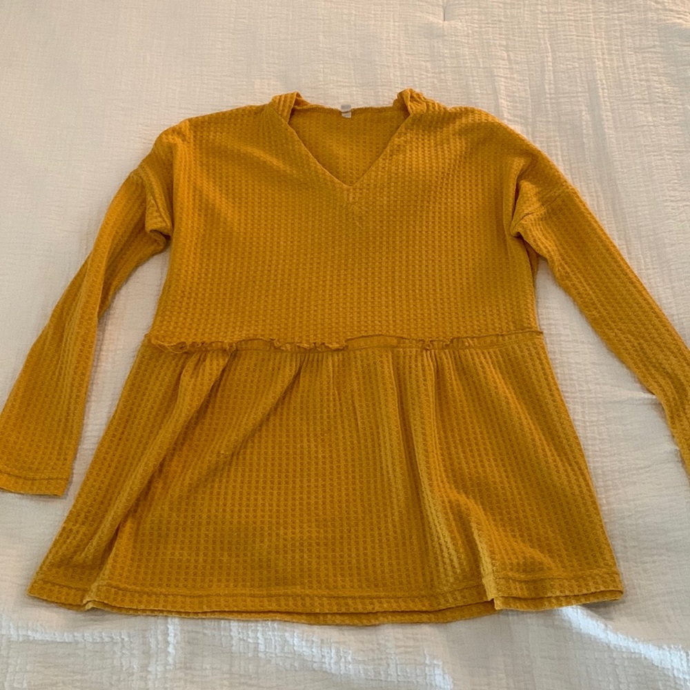 Forever 21: Soft Waffle Material Sweater w/ Hood (Size Medium)